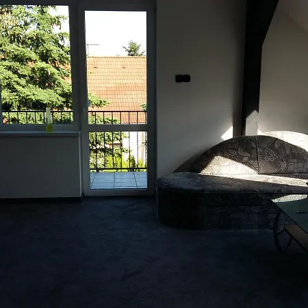 Apartamento Voeroeshegyi Panzio Balatonalmádi